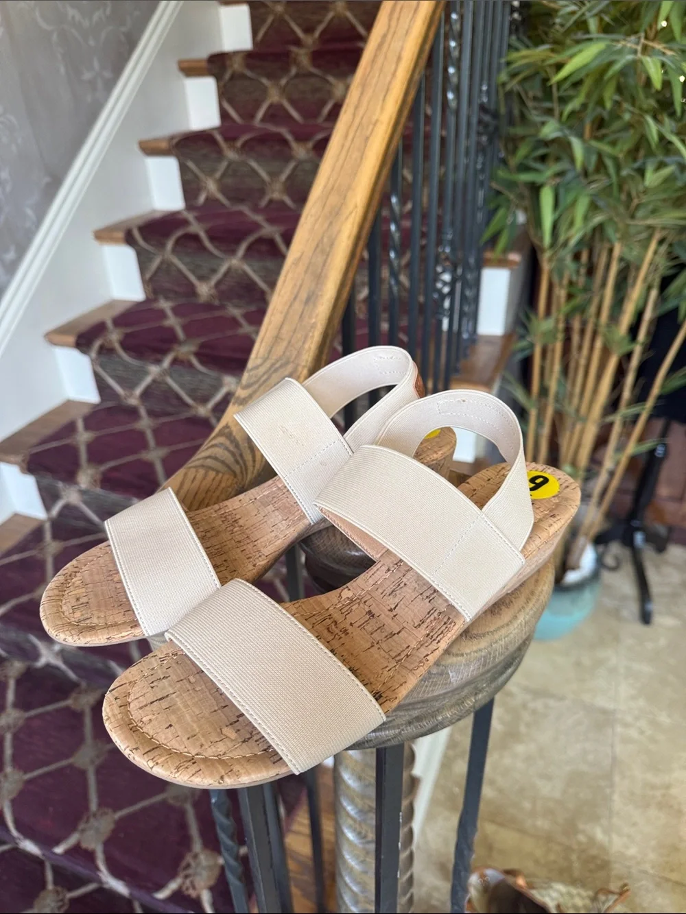 TONMY BAHAMA ladies slip on wedge sandal NWOT size 9
